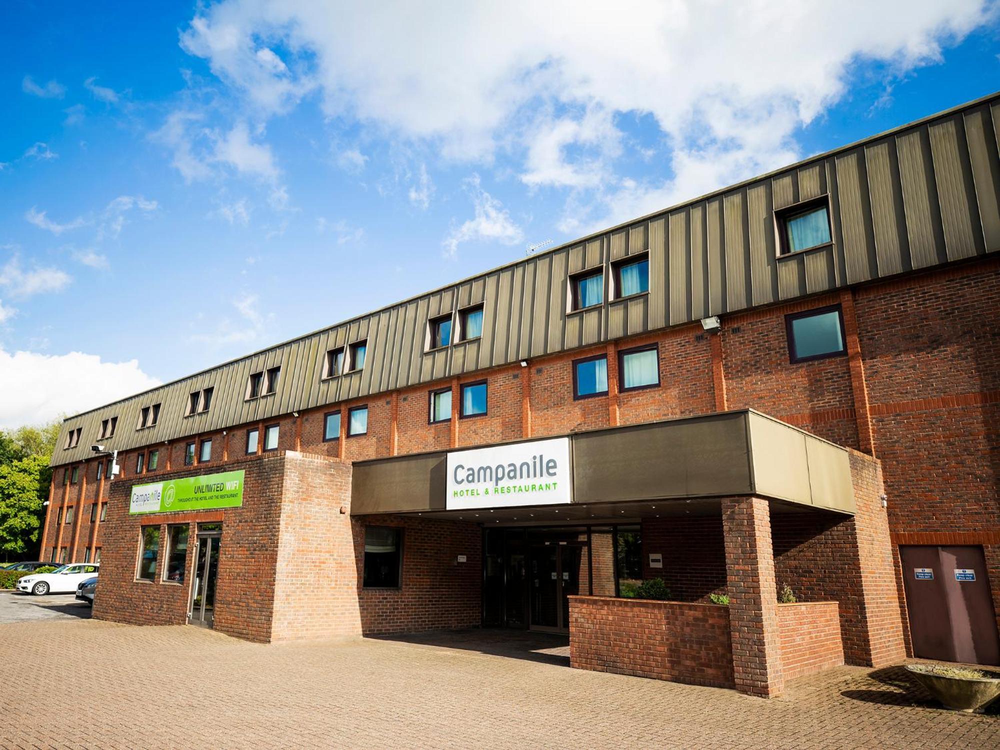 Campanile Swindon Hotel Exterior photo